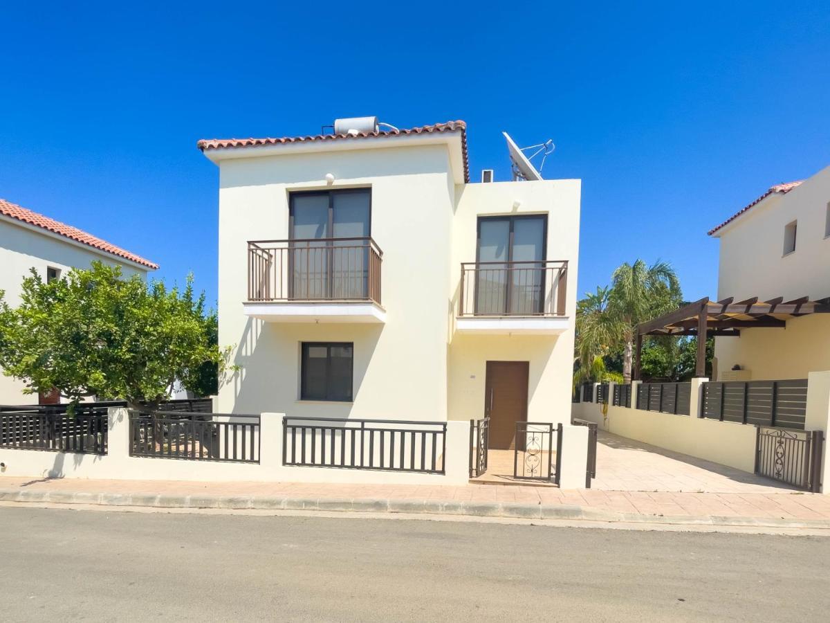 Villa Chrysa Protaras Bagian luar foto
