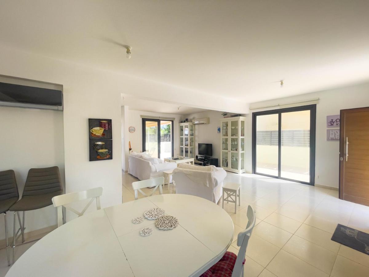 Villa Chrysa Protaras Bagian luar foto
